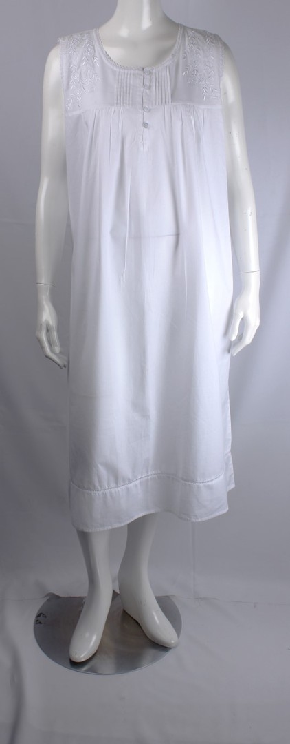 Alice & Lily sleeveless nightie w   embr. white floral, lace trim  white XL only STYLE :AL/ND-481 image 0